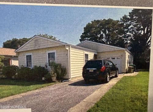 26 San Carlos St, Toms River, NJ, 08757-6216 | Card Image