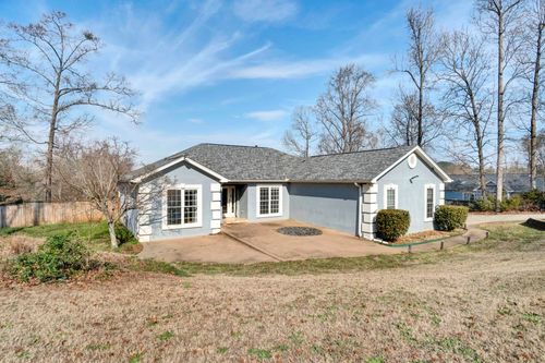 210 Amy St, Lyman, SC, 29365-9566 | Card Image