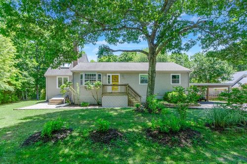 4 Wilson St, Wareham, MA, 02571-1783 | Card Image