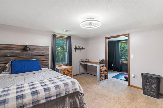 7423 Nw Locust Dr, House other with 3 bedrooms, 2 bathrooms and null parking in Parkville MO | Image 26
