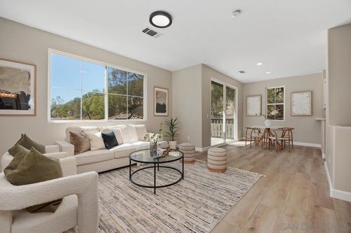 6004 Paseo Salinero, Carlsbad, CA, 92009-2269 | Card Image