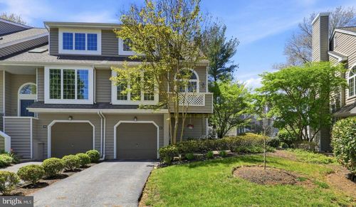 60 Cabot Dr, CHESTERBROOK, PA, 19087-5617 | Card Image