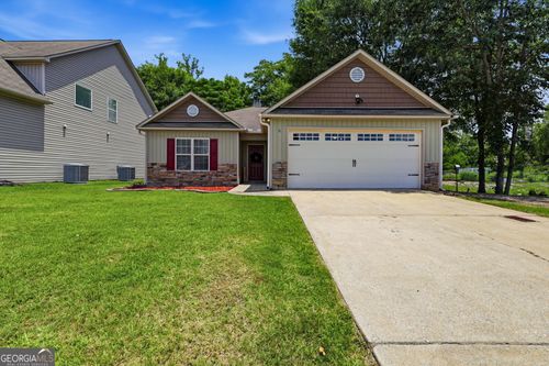 2802 Nancy Dr, Phenix City, AL, 36870-8683 | Card Image