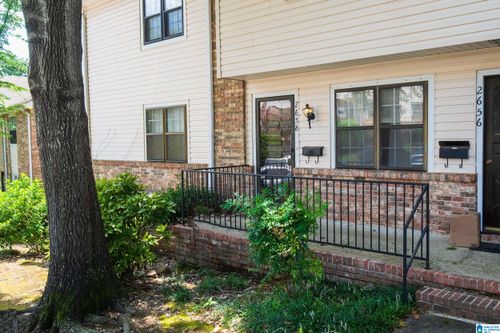 2658-2658 Southbury Cir, VESTAVIA HILLS, AL, 35216-3509 | Card Image