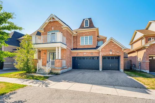 22 Greenbury Crt, Stouffville, ON, L4A0S1 | Card Image