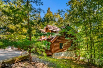 718 Kings Hills Blvd, House other with 3 bedrooms, 3 bathrooms and null parking in Pigeon Forge TN | Image 1