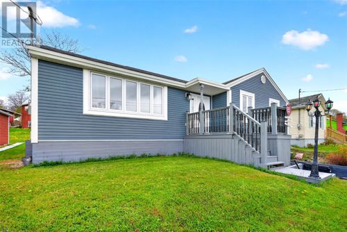 56 Cornwall Ave, St. John's, NL, A1E1Y8 | Card Image