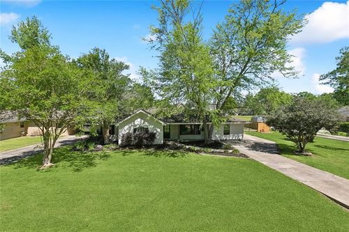 203 E 6th St, Independence, LA, 70443-2718 | Card Image
