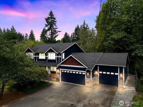 6907 184th Street Se, Snohomish, WA, 98296 | Card Image