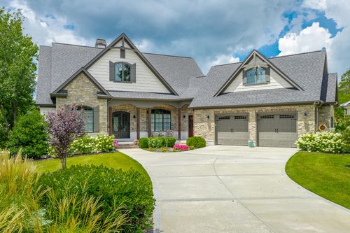 2687 Copper Cv, Ooltewah, TN, 37363-3002 | Card Image