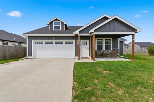 2506 Oriole Ln, Junction City, KS, 66441-2898 | Card Image