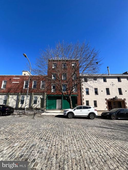 319 N Front St, PHILADELPHIA, PA, 19106-1410 | Card Image