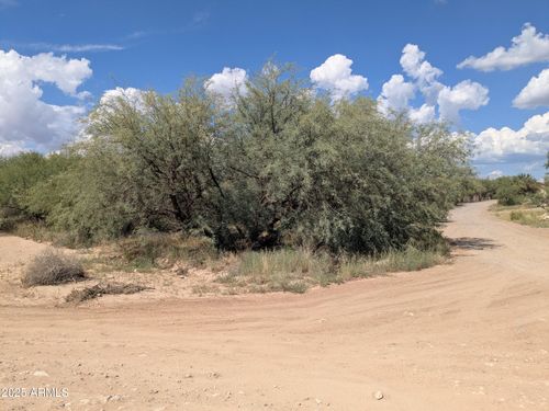 332-5540 N Debbie Ln, Rimrock, AZ, 86335-5367 | Card Image