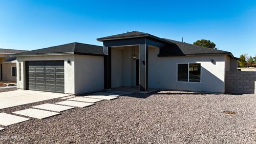 2016 E 13th St, Douglas, AZ, 85607-2430 | Card Image