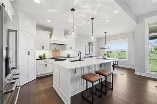 17404 Richards St, Overland Park, KS, 66221 | Card Image