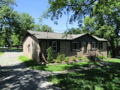 720 Forest St, House other with 4 bedrooms, 2 bathrooms and null parking in Lewisburg TN | Image 3