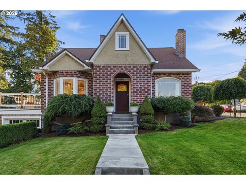 1135 Ne Birch St, Camas, WA, 98607-2021 | Card Image