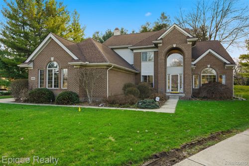 2442 Moors Ct, Ann Arbor, MI, 48108-8615 | Card Image