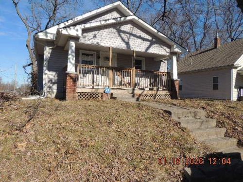 222 W Mill St, Independence, MO, 64050-2733 | Card Image