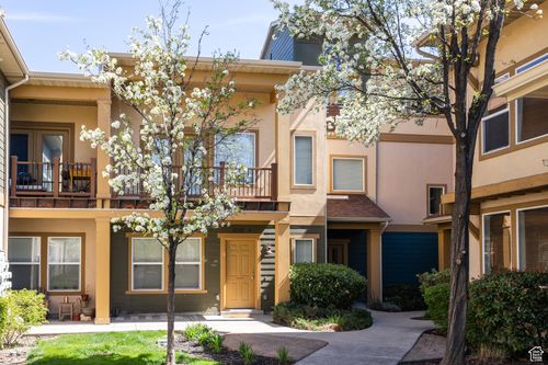 4-1048 W Shepard Creek Pkwy N, Farmington, UT, 84025 | Card Image