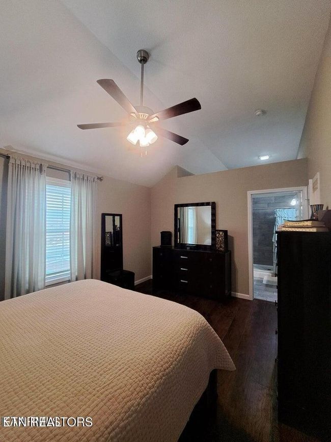 221 Kaysprings Cir, House other with 3 bedrooms, 2 bathrooms and null parking in Jacksboro TN | Image 12