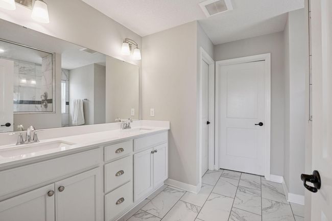 Primary bathroom | Image 22