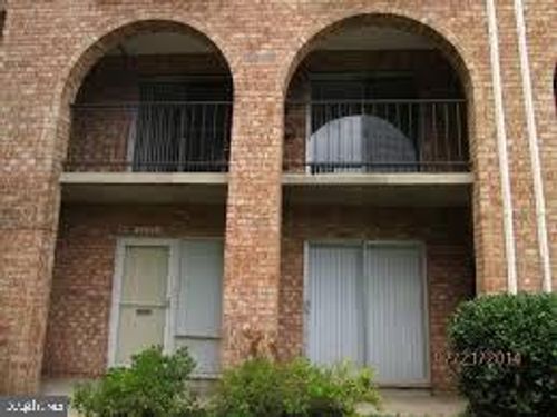 350-2613 Wagon Dr, ALEXANDRIA, VA, 22303-2613 | Card Image