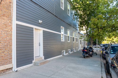 9-1900 S Throop St, CHICAGO, IL, 60608-3490 | Card Image