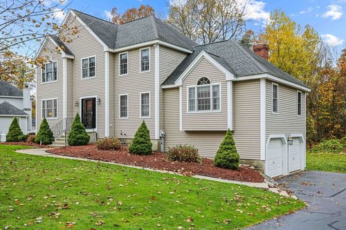 5 Wildflower Dr, Sutton, MA, 01590-3121 | Card Image