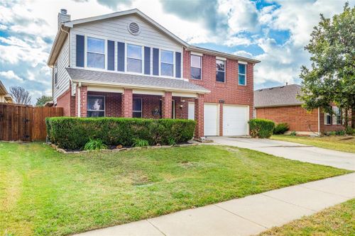 8316 Ranch Hand Trail, Fort Worth, TX, 76131 | Card Image