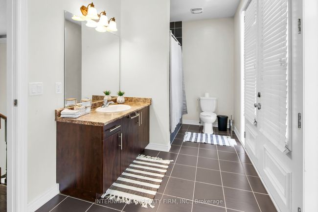 133 Hatton Garden Rd, House other with 4 bedrooms, 4 bathrooms and 4 parking in Woodbridge ON | Image 26