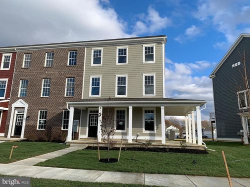 862 Mapleton Ave, MIDDLETOWN, DE, 19709-1552 | Card Image