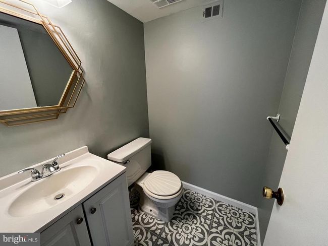 33 Georgetown Rd, Townhouse with 2 bedrooms, 2 bathrooms and null parking in LINDENWOLD NJ | Image 12