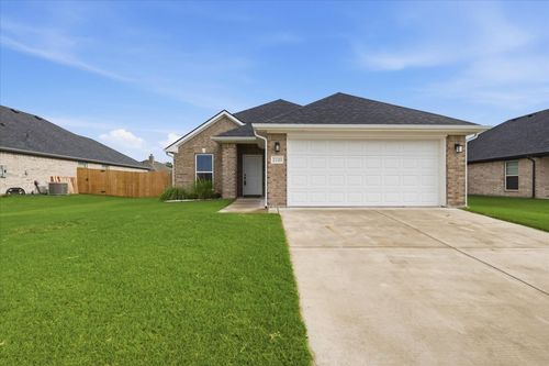 2120 Gabriel Dr, Sherman, TX, 75092-2007 | Card Image