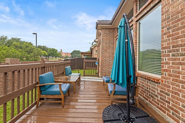 View of wooden terrace | Image 31