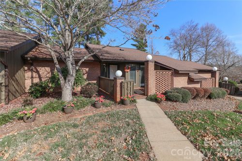 1359 Radio Rd, Statesville, NC, 28625-8309 | Card Image