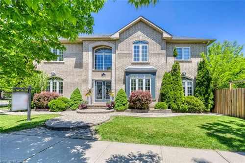 2389 Grand Oak Trail, Oakville, ON, L6M4V4 | Card Image