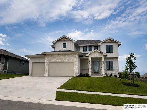 12610 S 79th St, Papillion, NE, 68046-4949 | Card Image