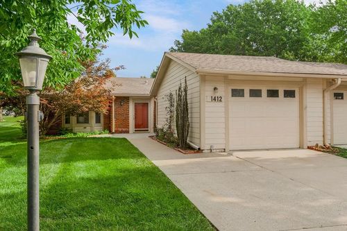 1412 W Stone Blvd, Raymore, MO, 64083-9121 | Card Image