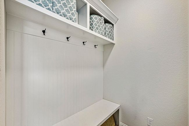 View of mudroom | Image 29