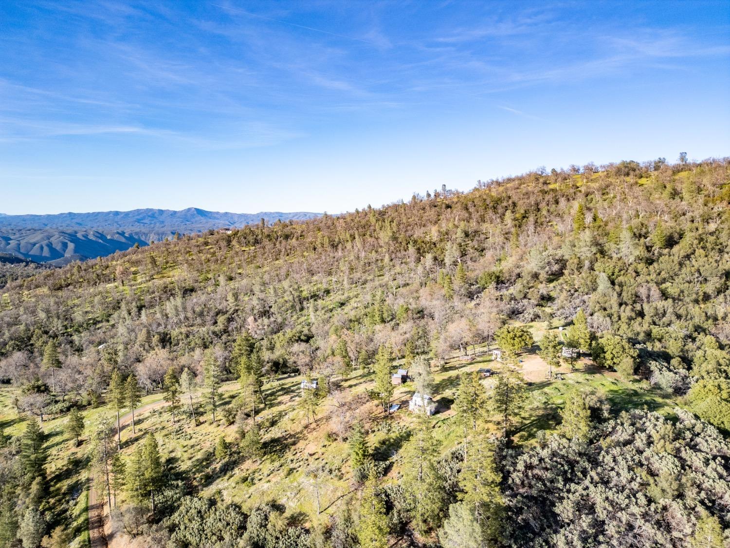 Land in Mariposa 4