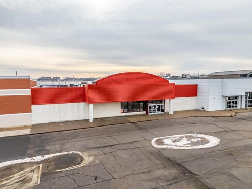 1542 Flammang Dr, Waterloo, IA, 50702-4370 | Card Image