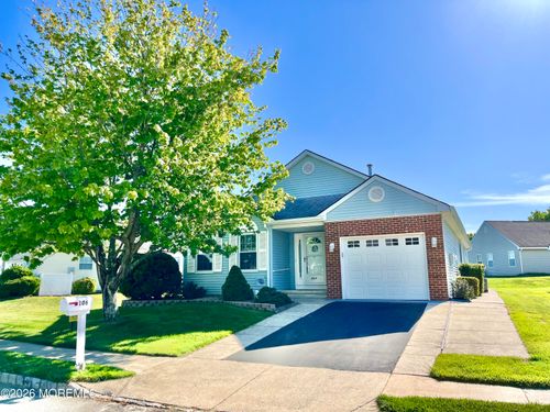 106 Chesterfield Ln, Toms River, NJ, 08757-6465 | Card Image