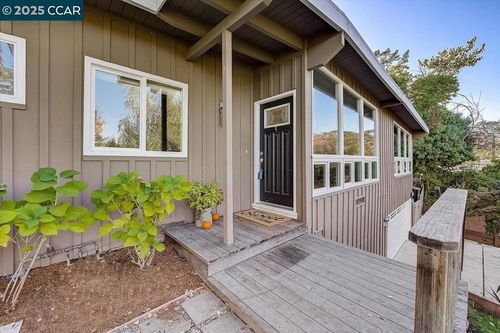 3357 S Lucille Ln, Lafayette, CA, 94549-5434 | Card Image