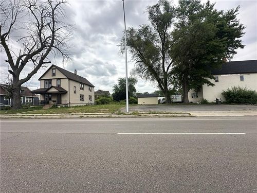 417 Bailey Ave, Buffalo, NY, 14210-1709 | Card Image