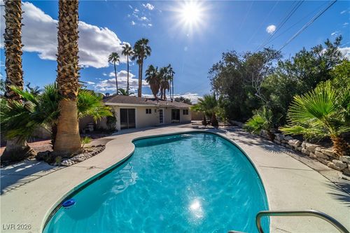 2612 Sonora St, Las Vegas, NV, 89102-5912 | Card Image