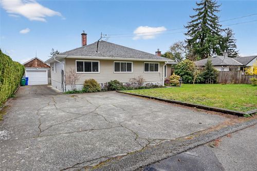 750 Northumberland Ave, Nanaimo, BC, V9S5C4 | Card Image