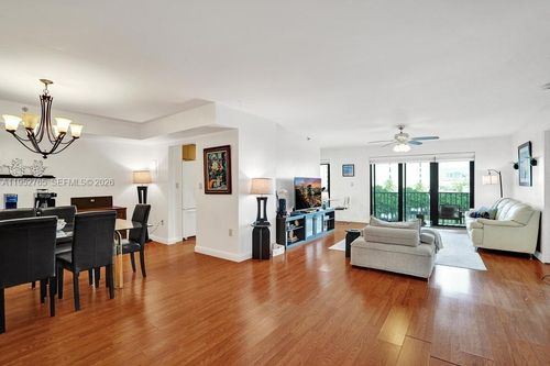 apt-310n-1201 S Ocean Dr, Hollywood, FL, 33019-2152 | Card Image