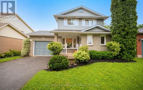 4513 Ivy Gardens Crescent, Lincoln (Beamsville), ON, L3J0B3 | Card Image