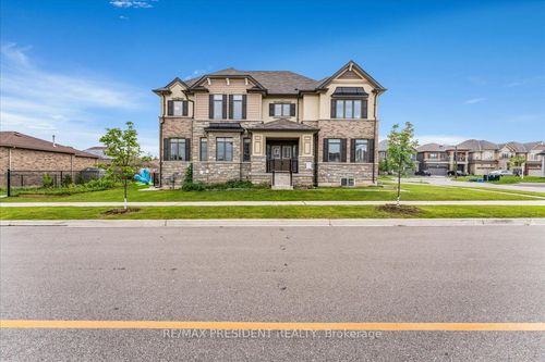 22 Sleeth St, Brantford, ON, N3S0J7 | Card Image
